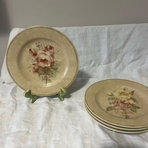 222 Fifth Vintage Floral Dinner Plate Set - Cream and Red